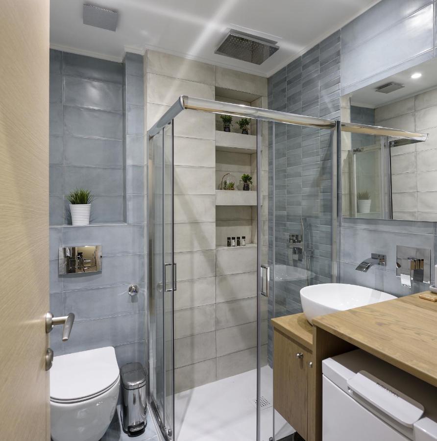 Τhe Half Root Suite In The Heart Of City Center Thessaloniki Exterior photo