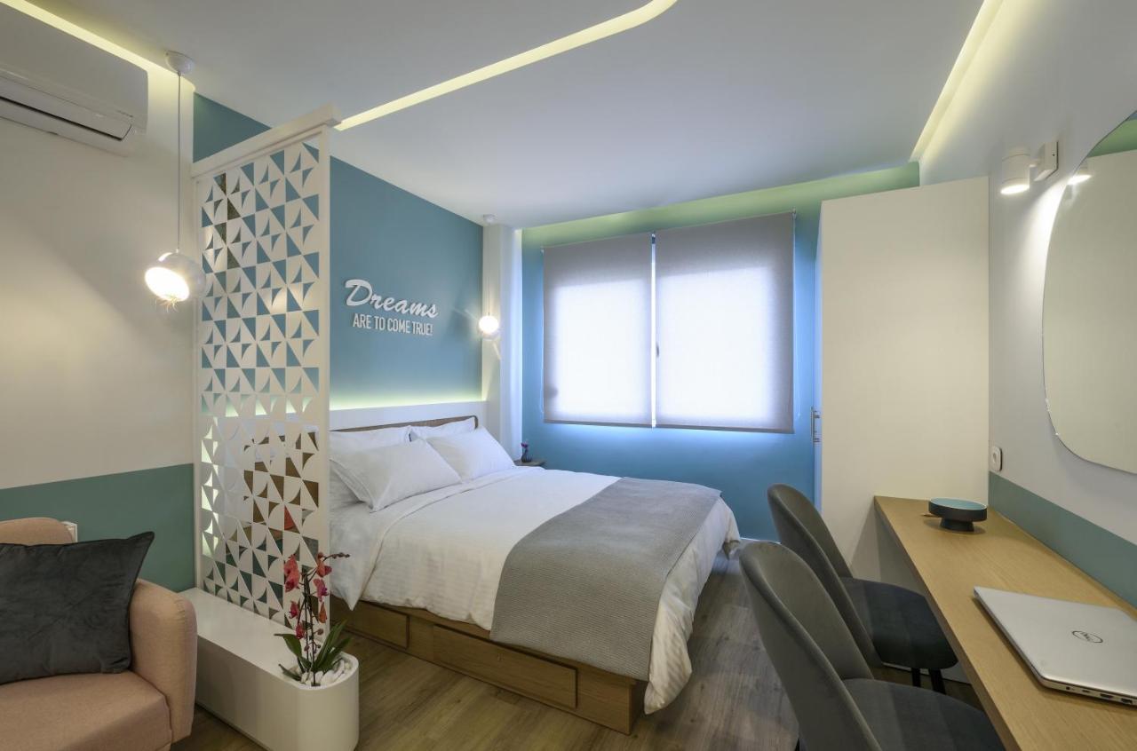 Τhe Half Root Suite In The Heart Of City Center Thessaloniki Exterior photo